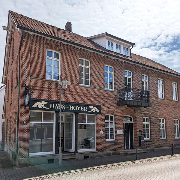 Steuerbertaung_Tewes-Gebaude-02 -600px.jpg