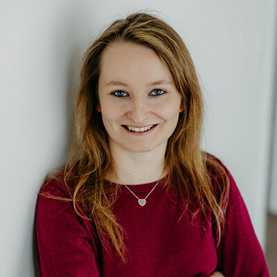 Steuerberatung-Tewes-Team-Laura-Kolmer.jpg